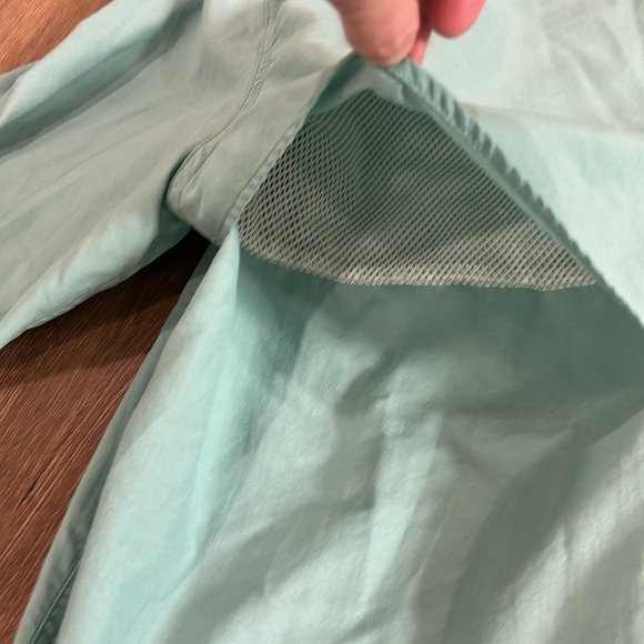 LL Bean Fishing Shirt Mens Medium Light Green Button Up Long Sleeve - Picture 11 of 12